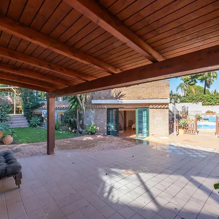 Vb Aurora Andalusian Vila *